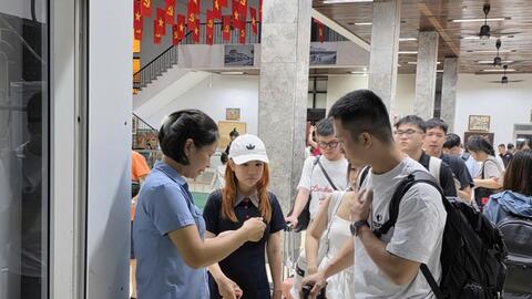 Ngành đường sắt bắt đầu bán vé tàu dịp Tết Nguyên đán 2026