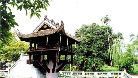 Hà Nội cần có một tháp hoa sen