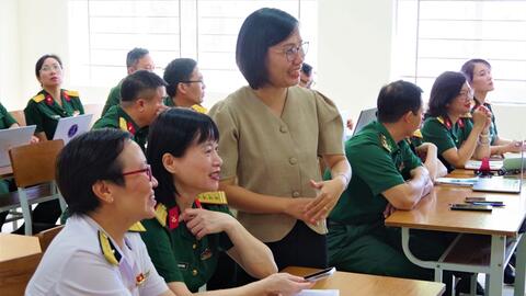 Bồi dưỡng nghiệp vụ chấm thi cho giảng viên, giáo viên ngoại ngữ các học viện, nhà trường quân đội