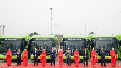 Hà Nội: Hơn 100 xe buýt điện được đưa vào vận hành từ tháng 12