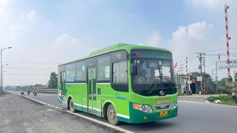 Tăng cường tuyến xe buýt kết nối với thôn Quang Lãng, xã Đại Xuyên (Hà Nội)