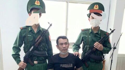 Bắt 2 đối tượng tàng trữ, mua bán ma túy