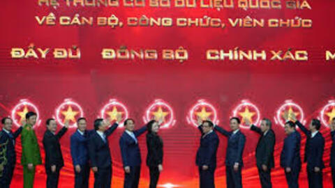 Cơ sở dữ liệu quốc gia về cán bộ, công chức, viên chức gồm những thông tin gì?