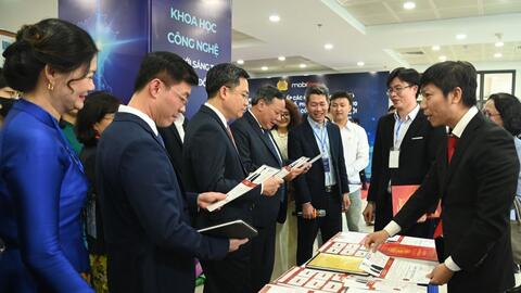 Chợ Chuyển đổi số và Sàn Giao dịch công nghệ Hà Nội: Lối mở cho doanh nghiệp khoa học - công nghệ lên "sàn"