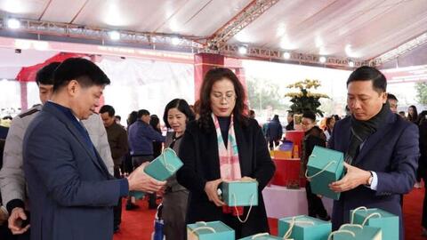 Hà Nội mở thêm gần 300 gian hàng OCOP phục vụ người dân dịp Tết 2026