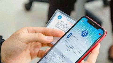 Chính thức áp dụng sổ bảo hiểm xã hội, bảo hiểm y tế điện tử