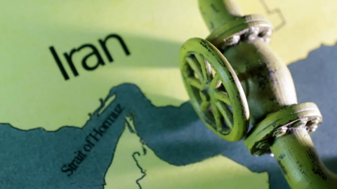 Cổ phiếu Dầu khí tăng phi mã, nên chốt lời hay mua vào?