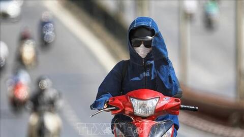 Thời tiết hôm nay (11-4): Nắng nóng bao trùm cả nước