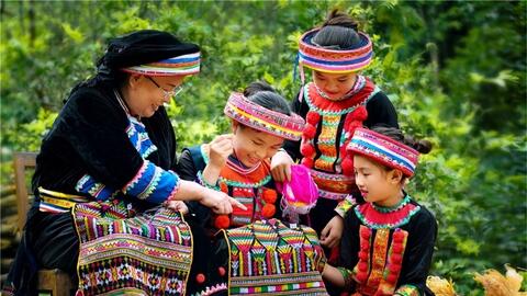 Ngày Văn hóa các dân tộc Việt Nam: Gắn kết sức mạnh đại đoàn kết
