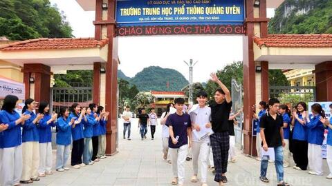 Cao Bằng: Lực lượng biên phòng đồng hỗ trợ kỳ thi tốt nghiệp THPT an toàn