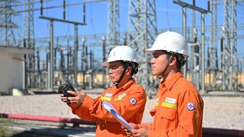 Vận hành lưới truyền tải miền Bắc an toàn trong cao điểm nắng nóng