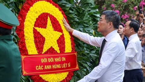 Thủ tướng Lê Minh Hưng: Bằng mọi giá, phải nỗ lực, quyết tâm cao nhất để tìm kiếm, quy tập và xác định danh tính hài cốt liệt sĩ