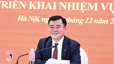 Thủ tướng bổ nhiệm lại Thứ trưởng Bộ Công Thương, phê chuẩn Chủ tịch UBND 2 tỉnh