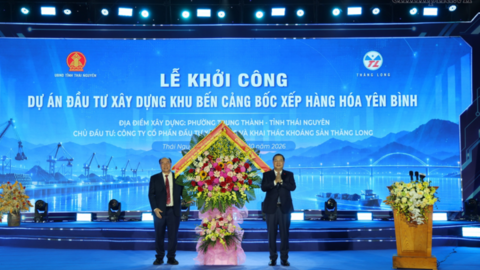 Phó Thủ tướng Thường trực Phạm Gia Túc dự lễ khởi công cảng Yên Bình (Thái Nguyên)