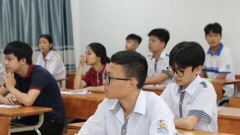 Gần 16.000 "sĩ tử" Quảng Ninh bước vào kỳ thi tuyển sinh lớp 10