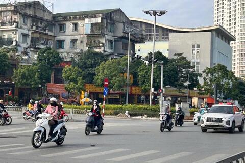 Thời tiết hôm nay (3-4): Bắc Bộ hửng nắng