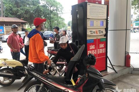 Kiểm soát thực phẩm vào trường học, chủ động kịch bản xăng, dầu