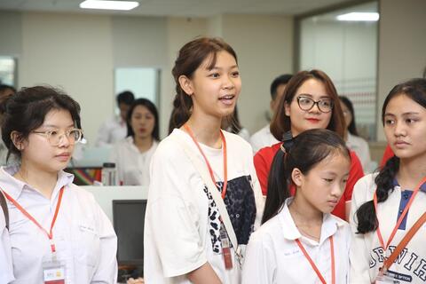 SeABank chắp cánh nuôi dưỡng ước mơ học sinh nghèo