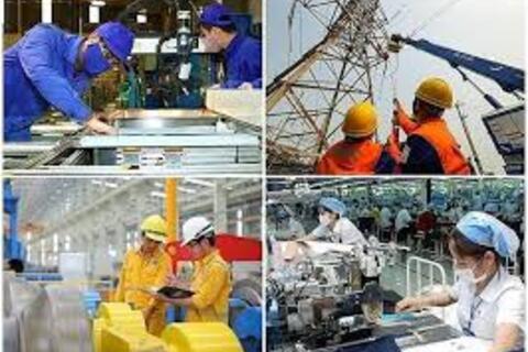 Phát triển doanh nghiệp nhà nước để tạo động lực lan tỏa, đồng hành cùng khu vực tư nhân