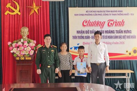 Quảng Ninh: Chung tay đỡ đầu học sinh có hoàn cảnh đặc biệt khó khăn tại Cô Tô
