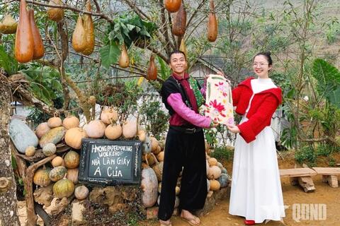 Chuyện nghề làm giấy dó tại Hua Tạt