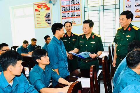 Đổi mới giáo dục khoa học xã hội và nhân văn trong nhà trường Quân đội