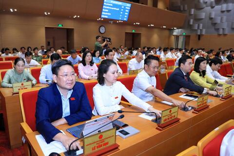 Hà Nội: Xem xét thông qua nhiều chính sách tác động trực tiếp đến đời sống người dân