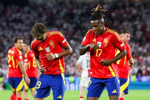Đội tuyển Tây Ban Nha: Thứ bóng đá mê hoặc chinh phục World Cup