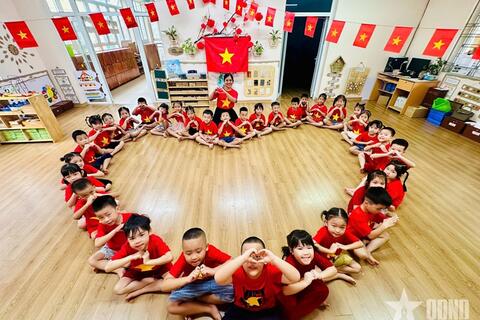 Nữ giáo viên mầm non hết lòng vì công việc
