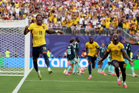 Ecuador thắng ngược Đức, chờ cơ hội lọt vào vòng loại trực tiếp World Cup 2026