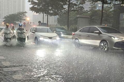 Thời tiết hôm nay (1-7): Cảnh báo mưa lớn ở Bắc Bộ, nhiều khu vực đề phòng lốc, sét