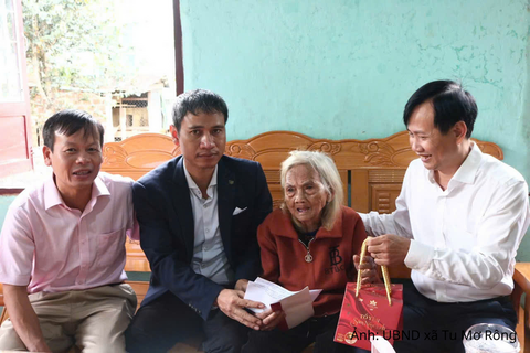 Quảng Ngãi: Trao hơn 18.500 cây sâm Ngọc Linh cho gia đình chính sách