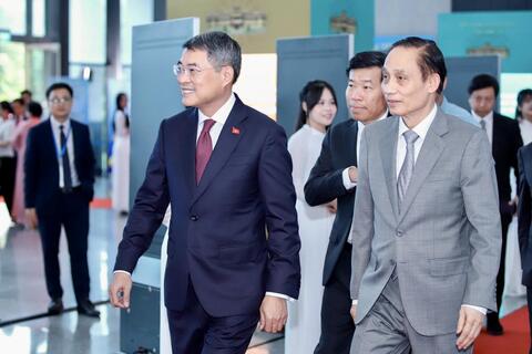 Thủ tướng Chính phủ Lê Minh Hưng dự Phiên toàn thể Hội nghị Ngoại giao lần thứ 33