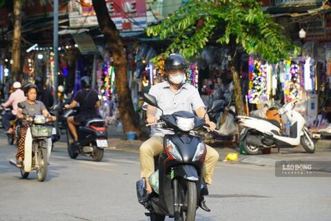 Thời tiết hôm nay (13-8): Bắc Bộ, Trung Bộ nắng nóng gay gắt