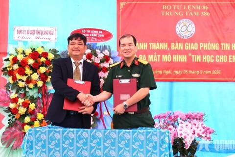 Đưa công nghệ thông tin đến với học trò vùng cao Ya Ly