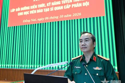 Trường Sĩ quan Lục quân 2 bồi dưỡng kỹ năng tuyên truyền miệng cho học viên