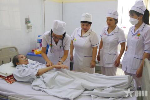 Bệnh viện Quân y 7 (Cục Hậu cần - Kỹ thuật Quân khu 3): Đẩy mạnh tham gia xã hội hóa công tác y tế