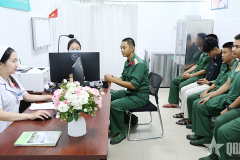 Nghề điều dưỡng - hạnh phúc từ những điều bình dị