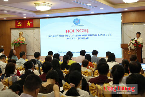 Hoàn thiện khung pháp lý, tạo thuận lợi cho hoạt động xuất nhập khẩu