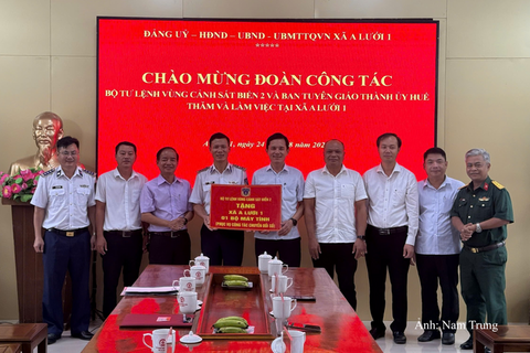 Vùng Cảnh sát biển 2 sẻ chia cùng đồng bào dân tộc, tôn giáo A Lưới 1