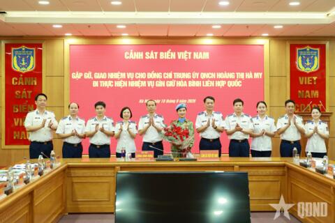 Cảnh sát biển Việt Nam giao nhiệm vụ cho nữ quân nhân tham gia gìn giữ hòa bình Liên hợp quốc