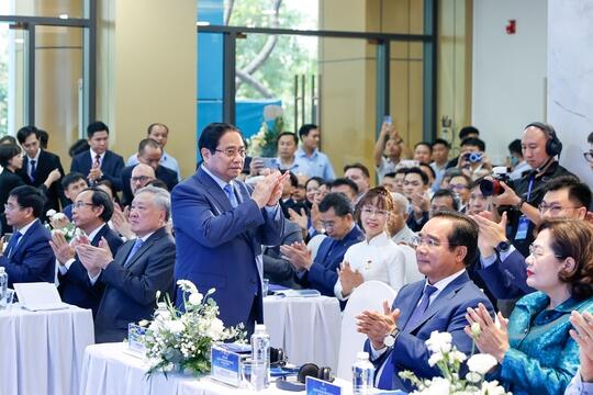 <a href="/tai-chinh2" title="Tài chính" rel="dofollow">Tài chính</a>