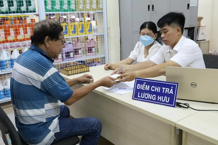 Từ 1-7-2026: Điều chỉnh mức đóng - hưởng bảo hiểm xã hội, bảo hiểm y tế theo lương cơ sở mới