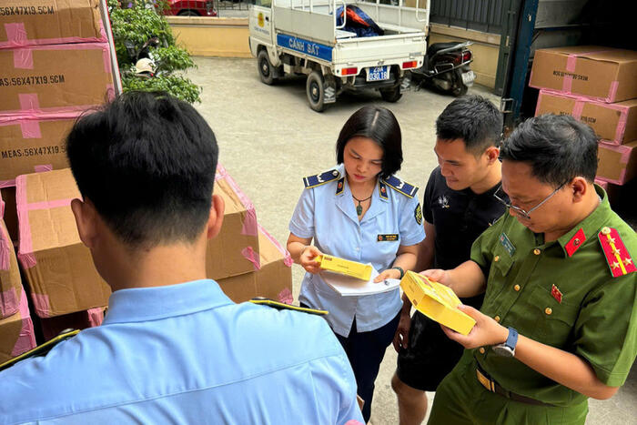 Hà Nội: Phát hiện hơn 50.000 sản phẩm mỹ phẩm giả mạo nhãn hiệu