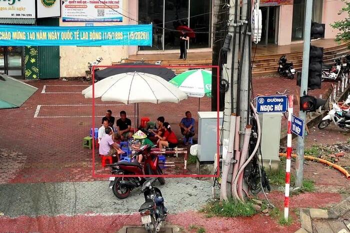 Hà Nội yêu cầu mức phạt mới về trật tự đô thị theo nguyên tắc '3 đúng'