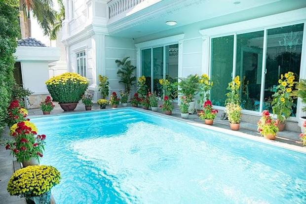 Khối tài sản của Phượng Chanel - Quách Ngọc Ngoan: Nàng có biệt thự tiền tỷ, chàng có trang trại 10.000m2 - Ảnh 8. Khối tài sản của Phượng Chanel - Quách Ngọc Ngoan: Nàng có biệt thự tiền tỷ, chàng có trang trại 10.000m2 - Ảnh 8.