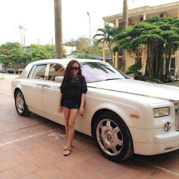 Khối tài sản của Phượng Chanel - Quách Ngọc Ngoan: Nàng có biệt thự tiền tỷ, chàng có trang trại 10.000m2 - Ảnh 24. Khối tài sản của Phượng Chanel - Quách Ngọc Ngoan: Nàng có biệt thự tiền tỷ, chàng có trang trại 10.000m2 - Ảnh 24.
