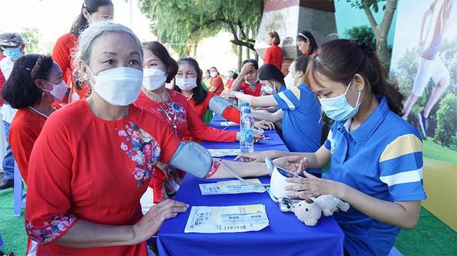 Vinamilk đồng hành cùng người cao tuổi lan toả thông điệp ‘Sống khoẻ, sống thanh xuân’ ảnh 3