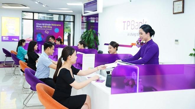 TPBank được vinh danh trong Top 4 ngân hàng tư nhân uy tín nhất Việt Nam 2022 ảnh 1