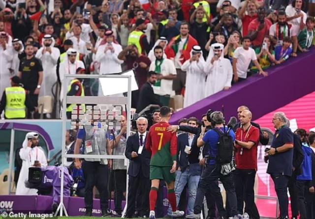 Ronaldo lên tiếng về tin đồn nhận 173 triệu bảng Anh mỗi mùa tại Saudi Arabia - Ảnh 2.